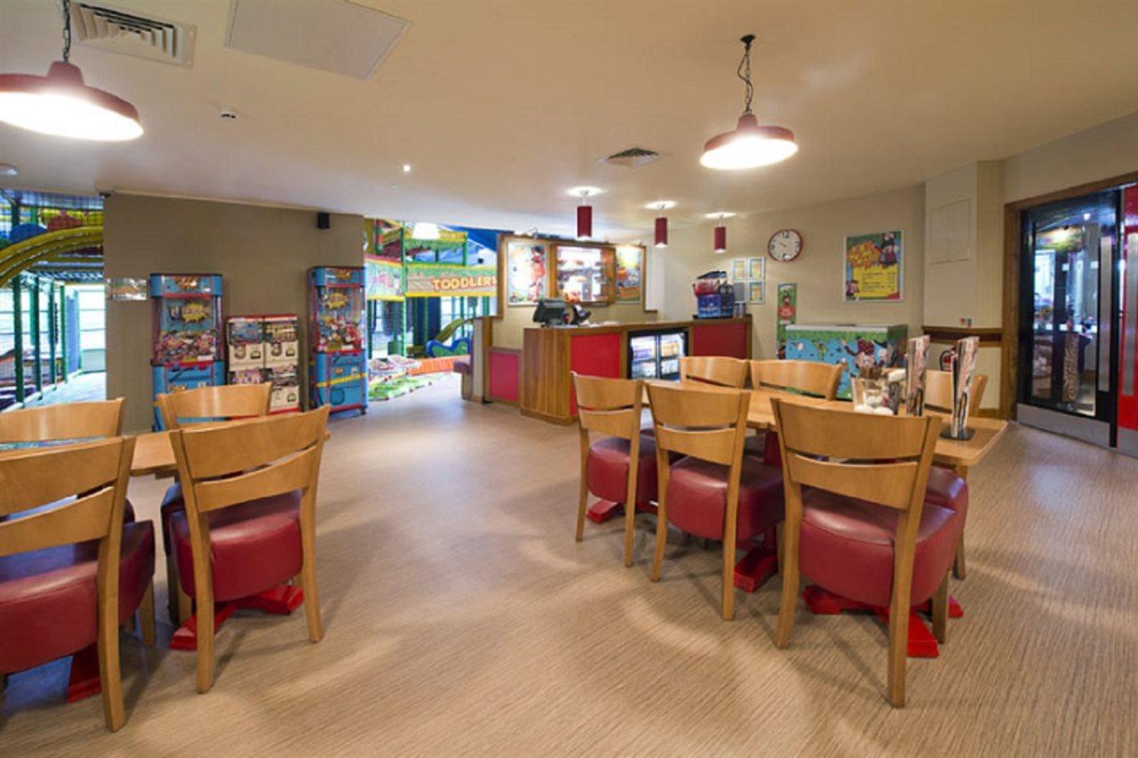 Premier Inn Sheffield/Barnsley Kültér fotó