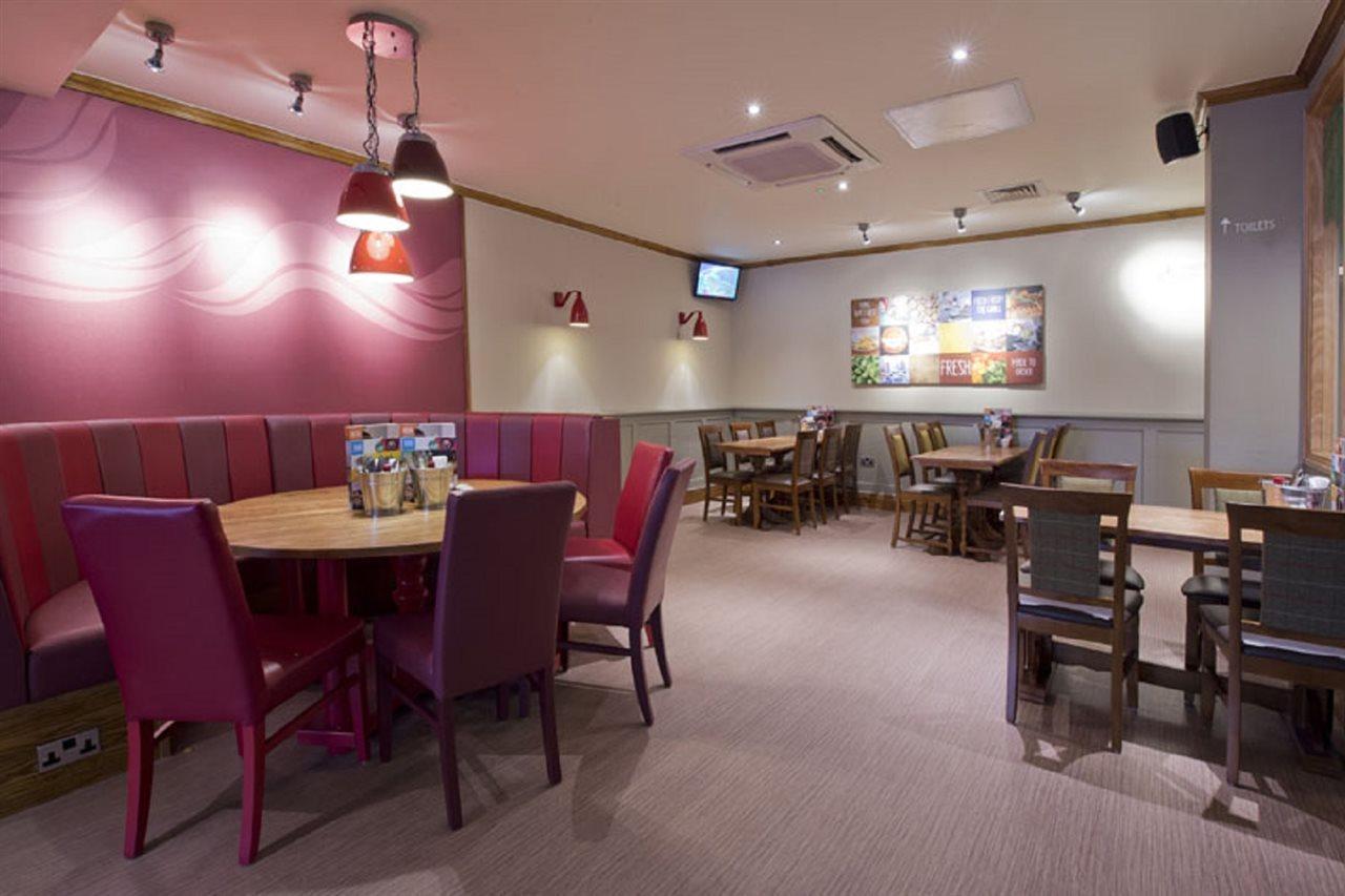 Premier Inn Sheffield/Barnsley Kültér fotó