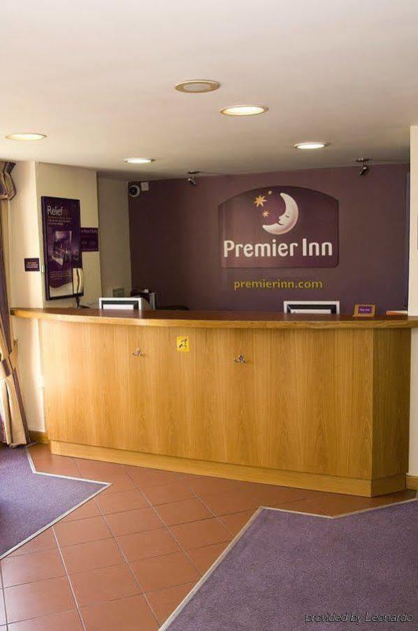 Premier Inn Sheffield/Barnsley Kültér fotó