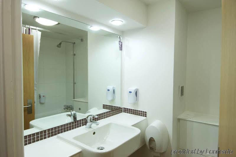 Premier Inn Sheffield/Barnsley Kültér fotó